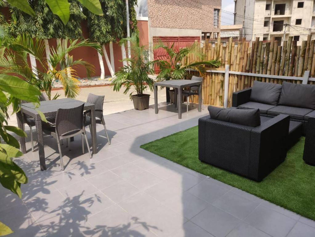 La Maison De Kouadio Abidjan Eksteriør billede